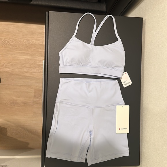 Lululemon Align Set in Pastel Blue - Picture 3 of 14